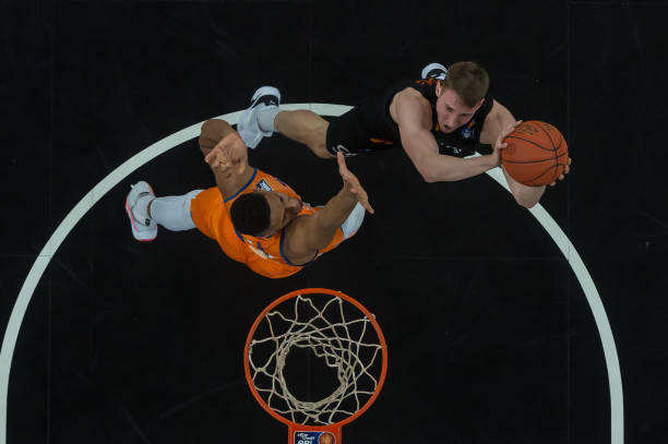 进入下半场 进入下半场